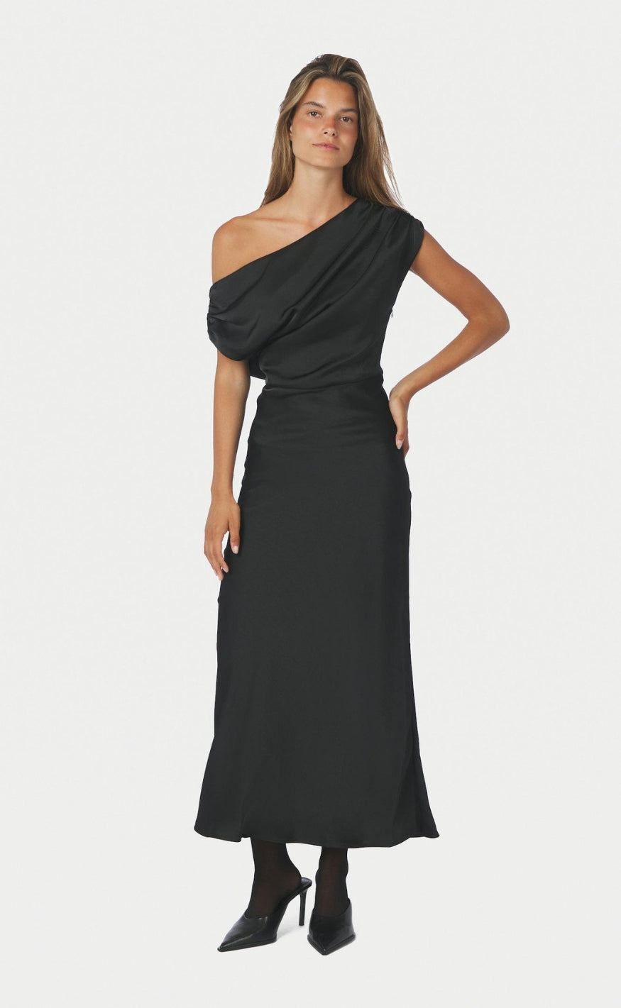 Neo Noir Kjole - Lilith Heavy Sateen - Black