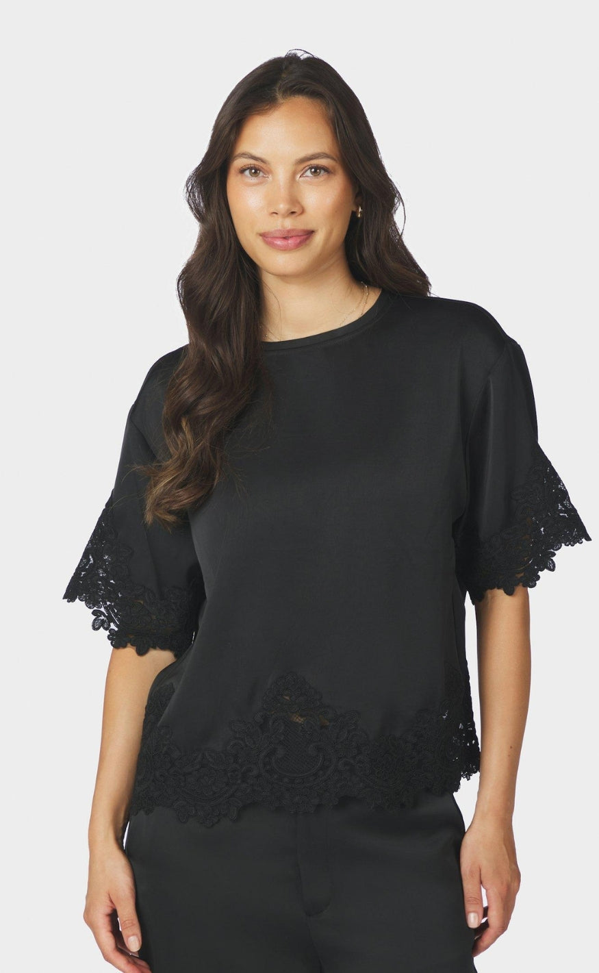 Neo Noir Topp - Elle Heavy Sateen Lace - Black
