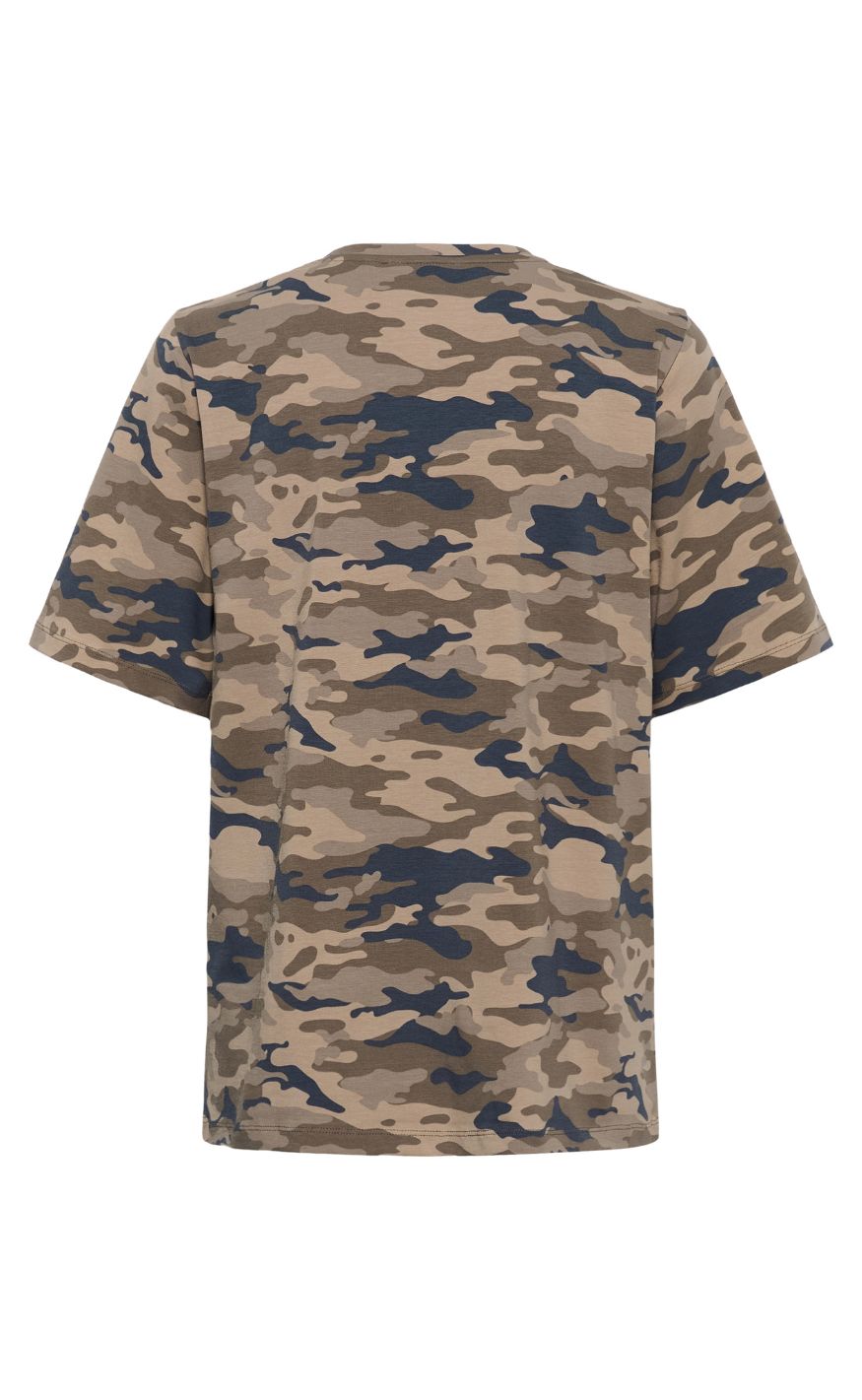Culture T-shirt - Petra Gith - Green Camouflage