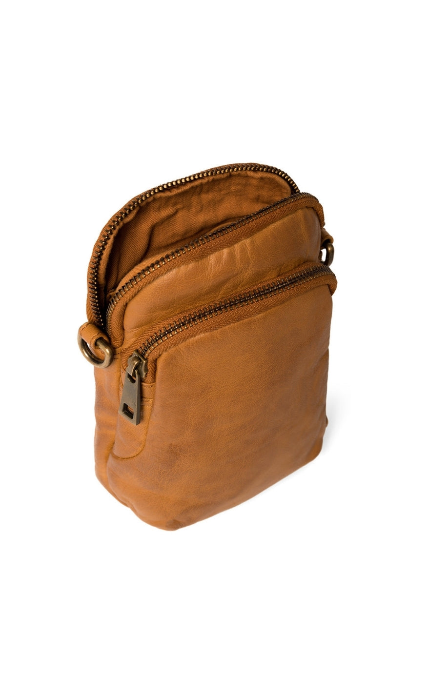 Depeche Veske - Powerfield Mobile - Cognac