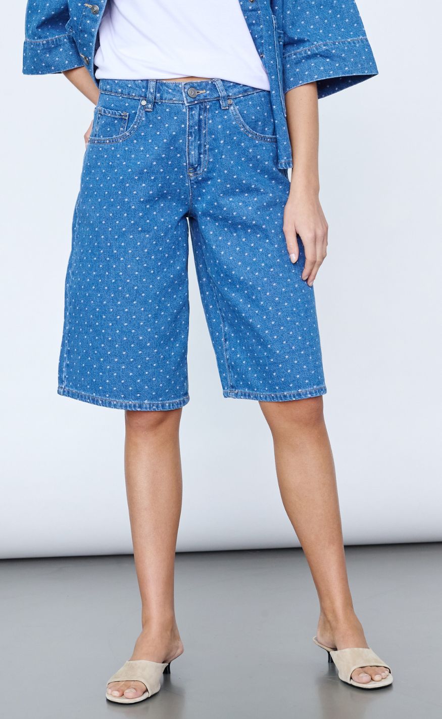 Sisters Point Shorts - OFIRA-SHO3 - M. Blue Dot