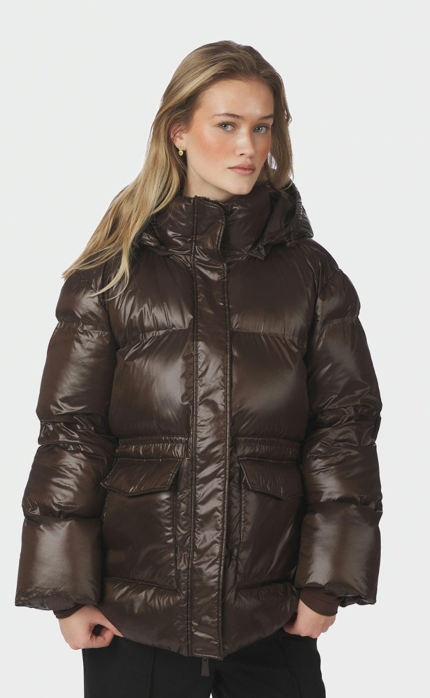 Neo Noir Jakke - Clotilde Shiny Puffer - Chocolate Brown