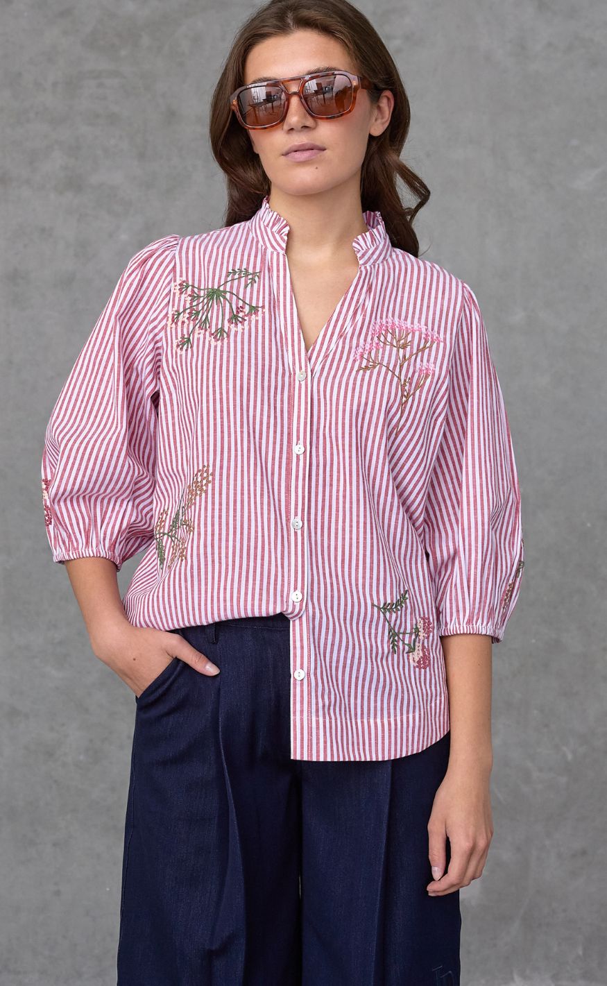 Love & Divine Skjorte - Love1532-1 - Red Stripes Emb.