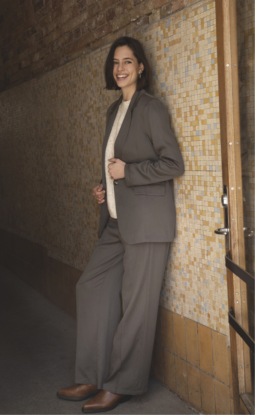 Love & Divine Blazer - Love1181 - Earth