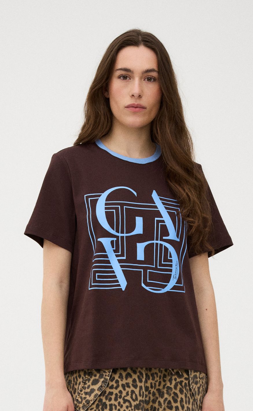 Gossia T-shirt - Bas - Chocolate / Blue Print