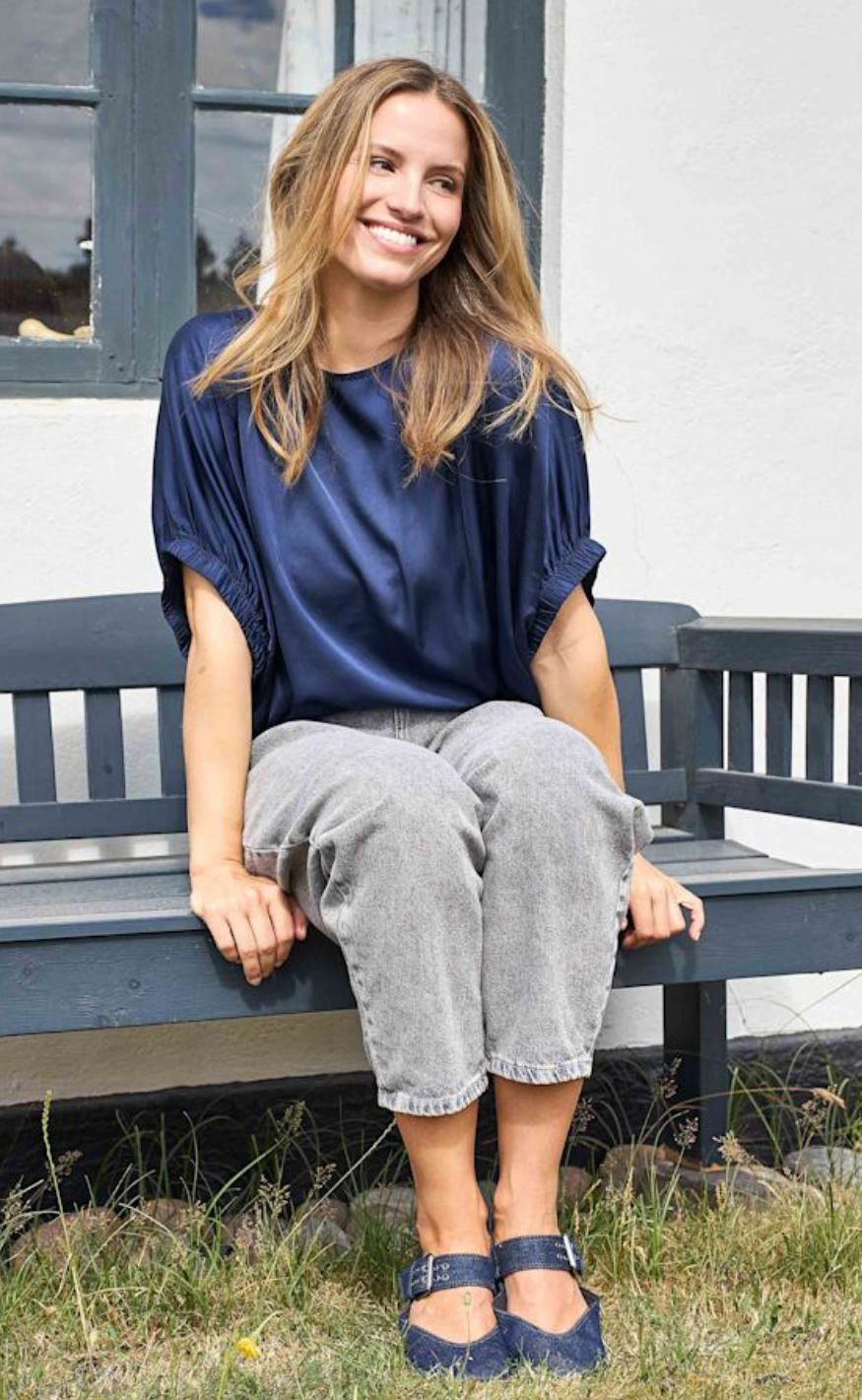 Black Colour Bluse - Mabel - Dark Blue