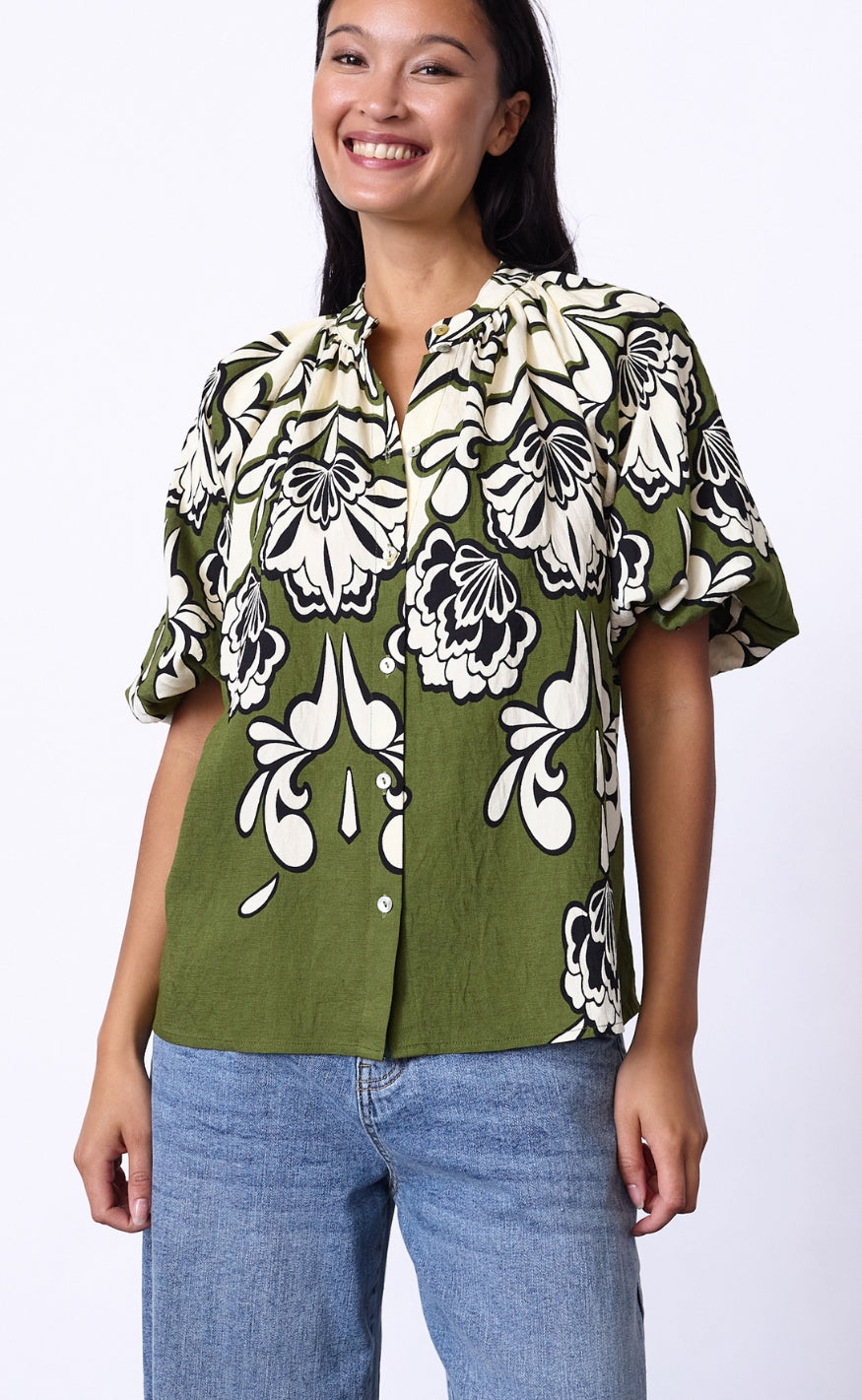 Sisters Point Topp - ELICE-SS2 - D. Olive Flower
