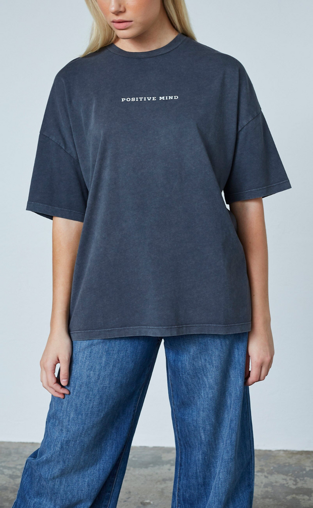 Love & Divine T-shirt - Love1455 - Grey Wash