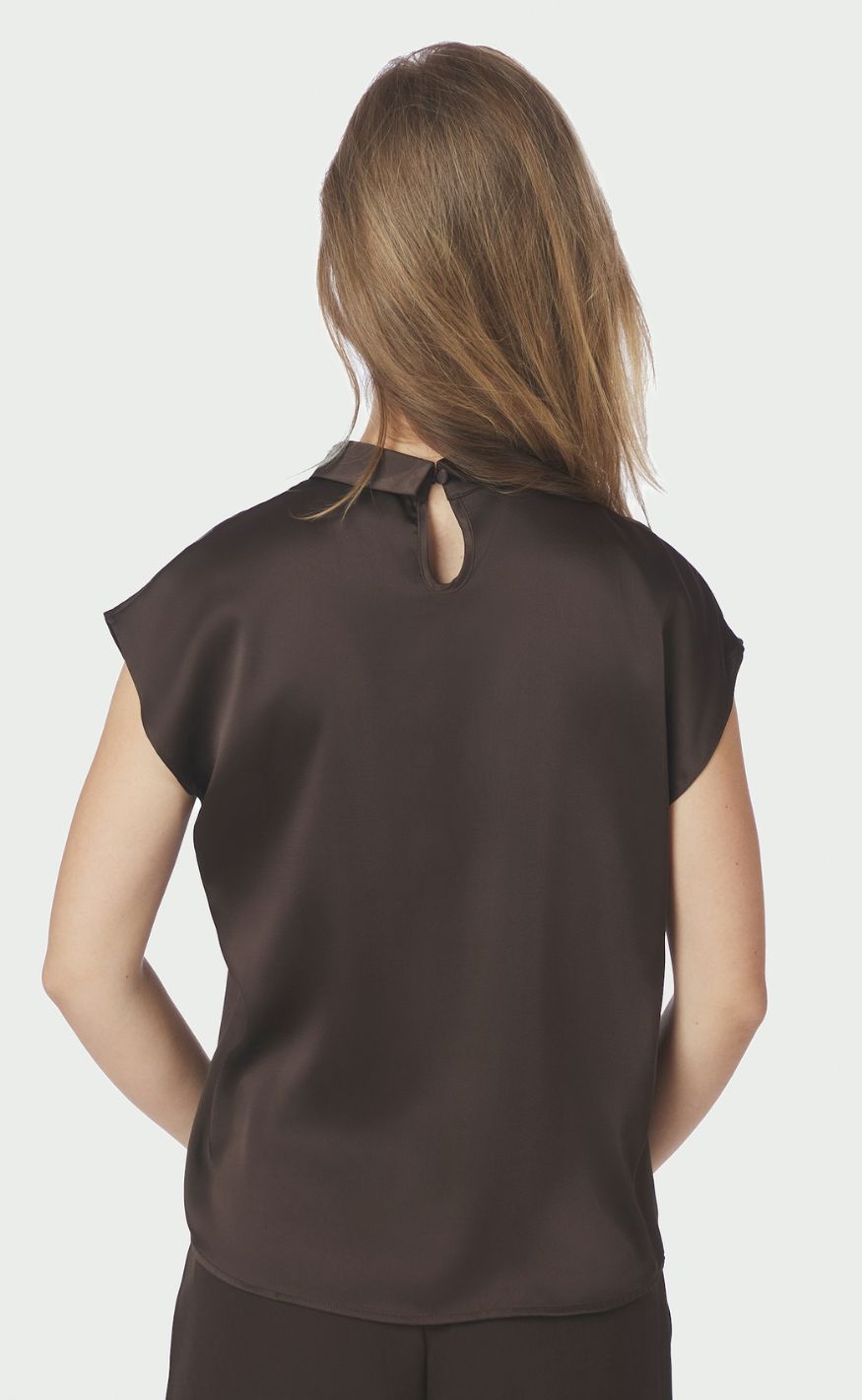 Neo Noir Bluse - Fleur Drapy Satin - Dark brown