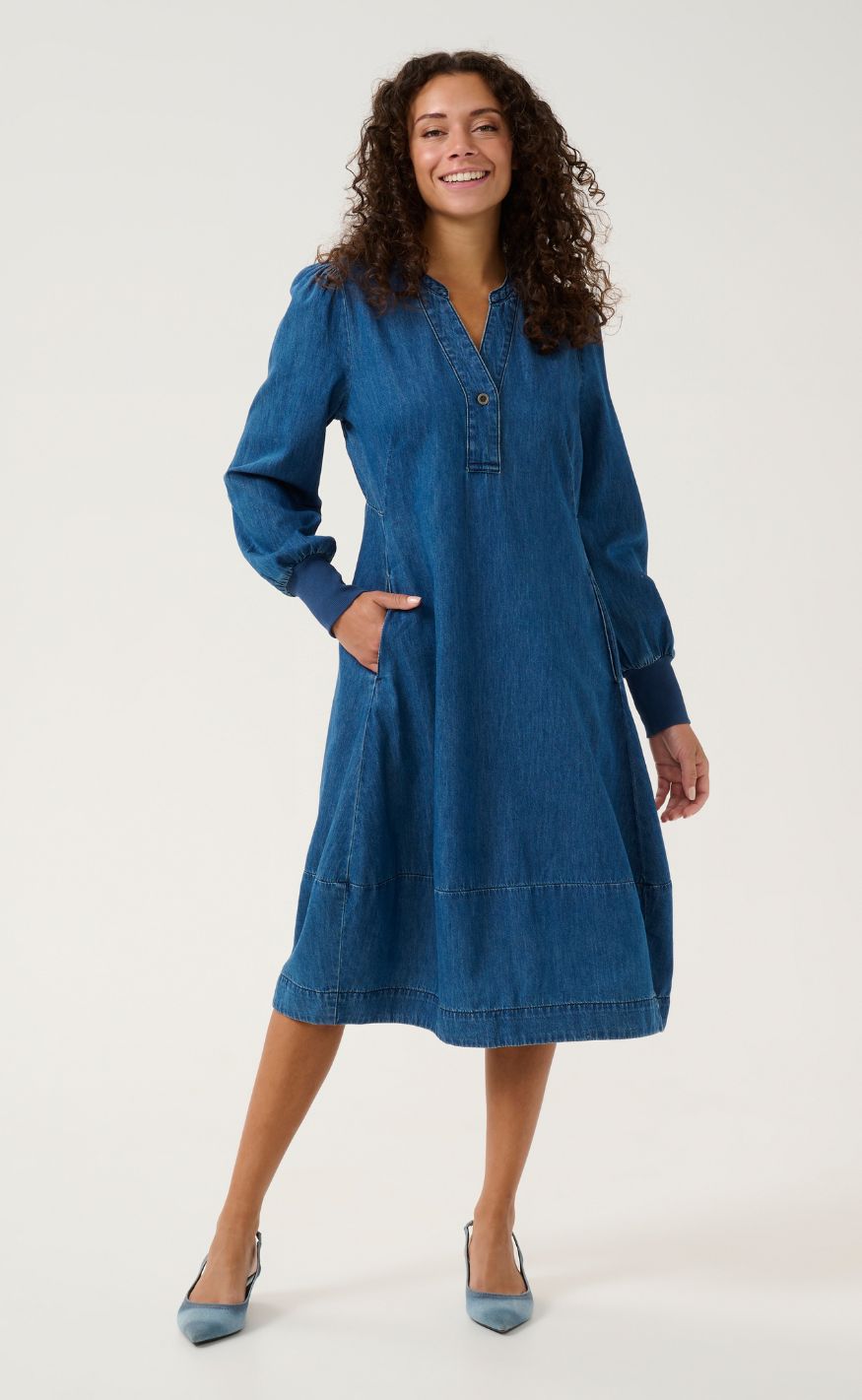 Culture Kjole - Allura Arpa - Dark Blue Wash