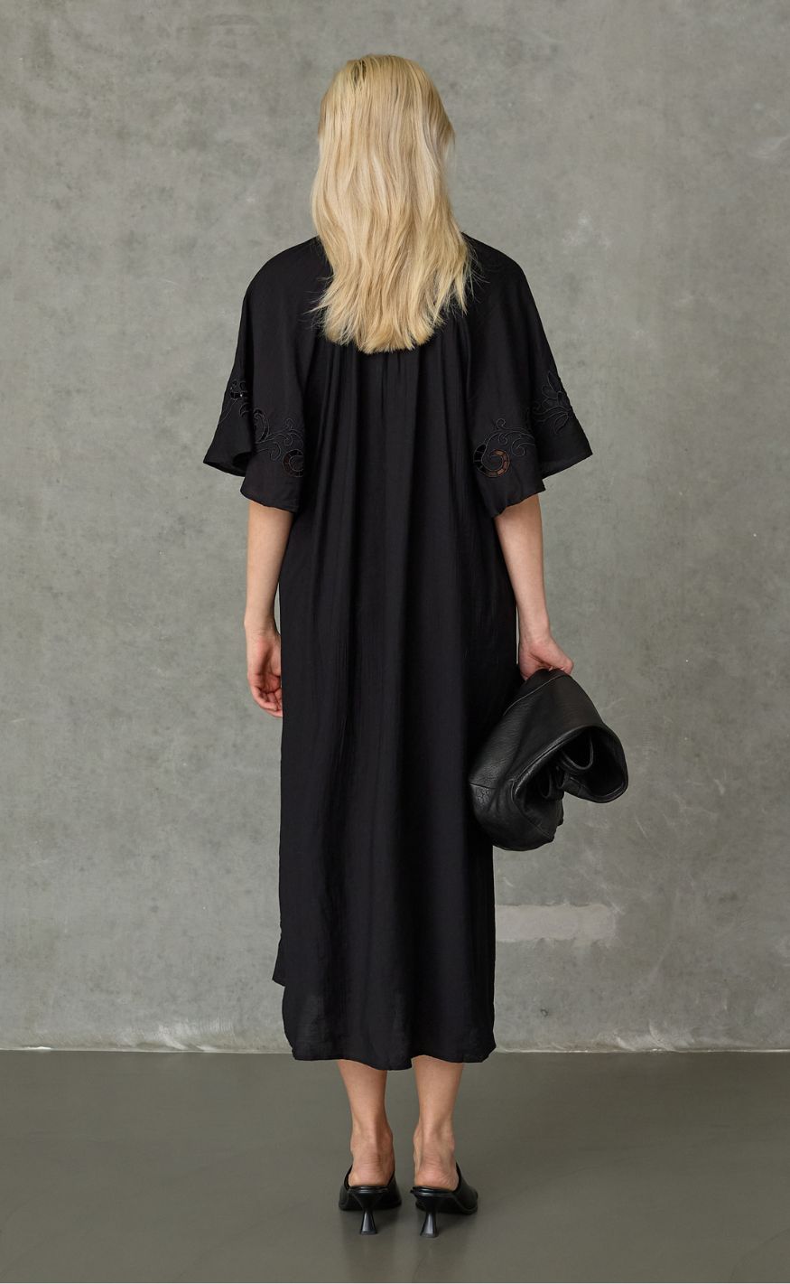 Love & Divine Kjole - Love1606 - Black