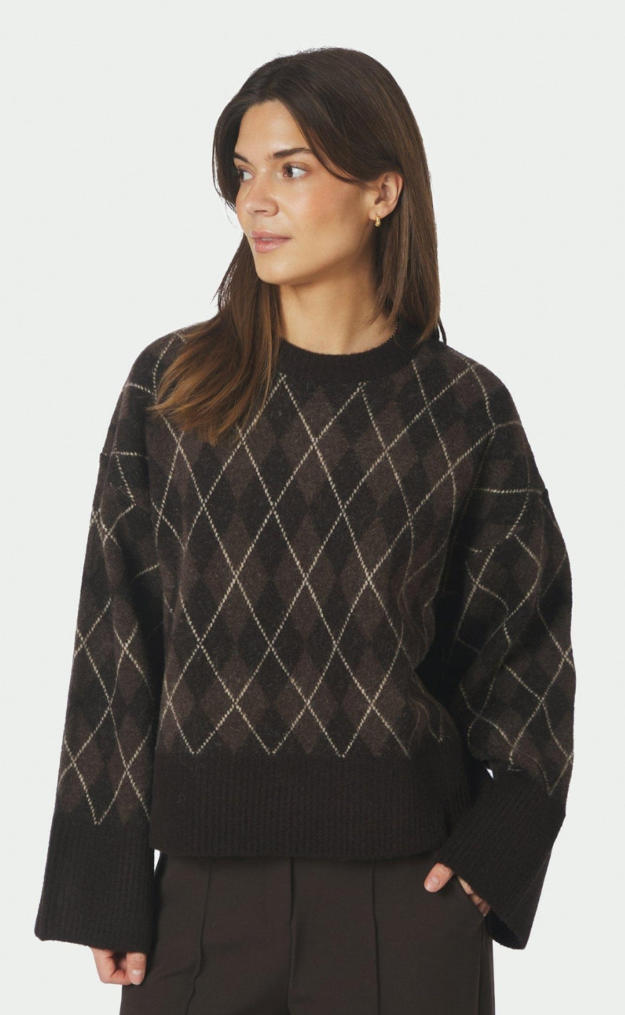 Neo Noir Genser - Kick Check - Dark Brown