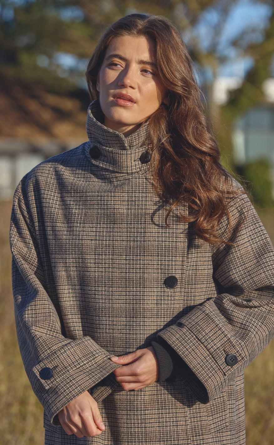 Sisters Point Jakke - DAR-LONG1 - Brown Check
