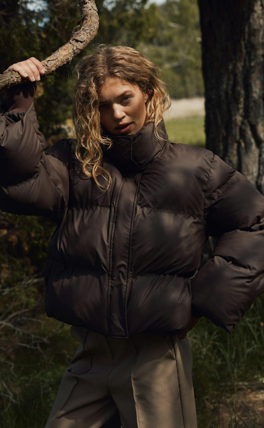 Neo Noir Jakke - Rhea C Puffer - Dark Brown