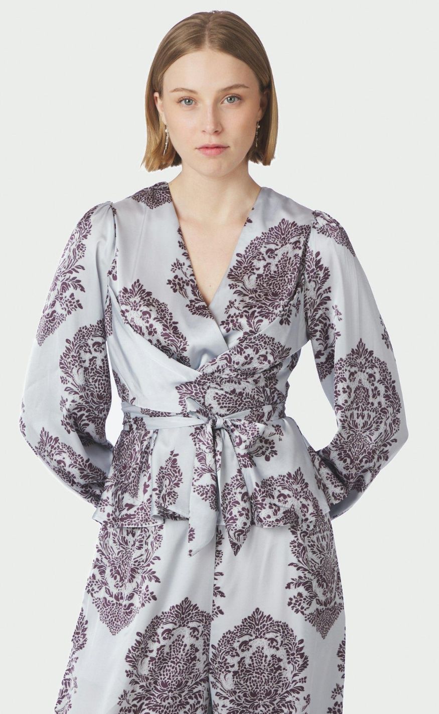 Neo Noir Bluse - Rista Deco Drop - Light Blue