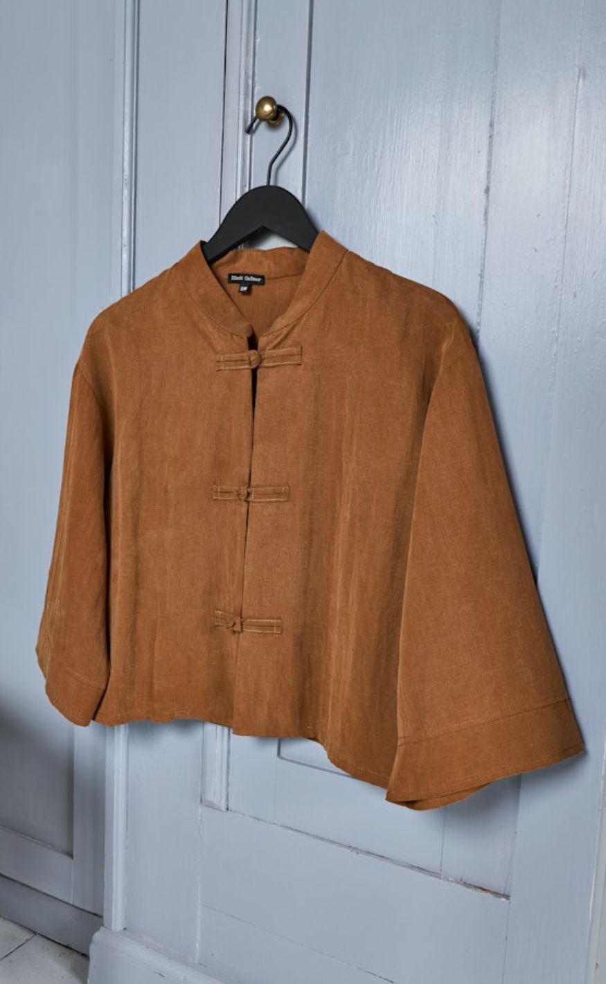 Black Colour Bluse - Moon - Camel