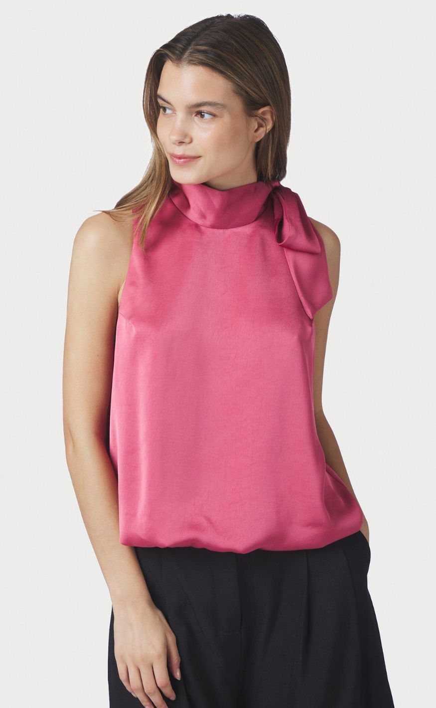 Neo Noir Topp - Veda Heavy Sateen - Cherry Pink