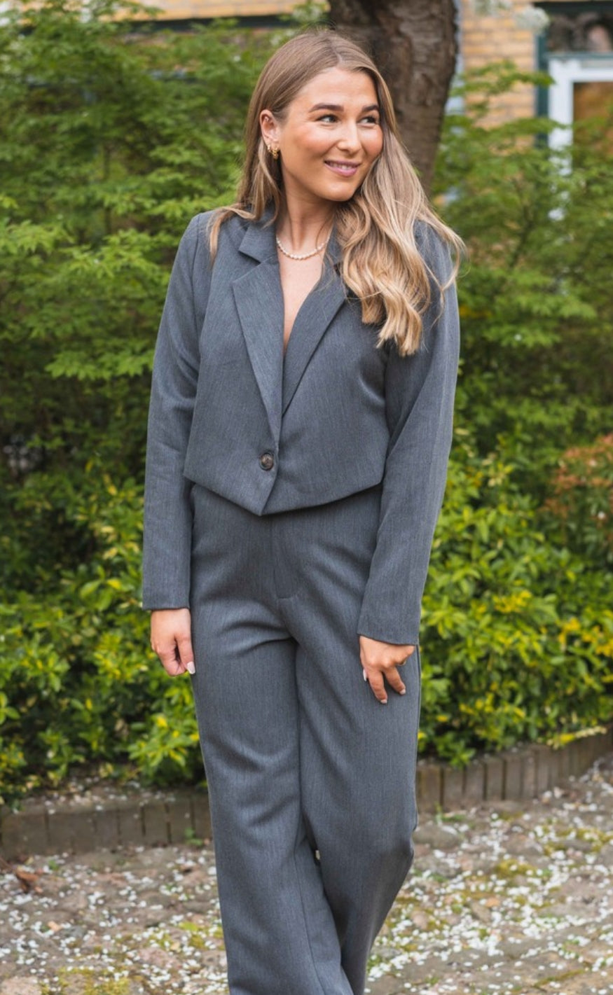 A-View Blazer - Annali Short - Grey