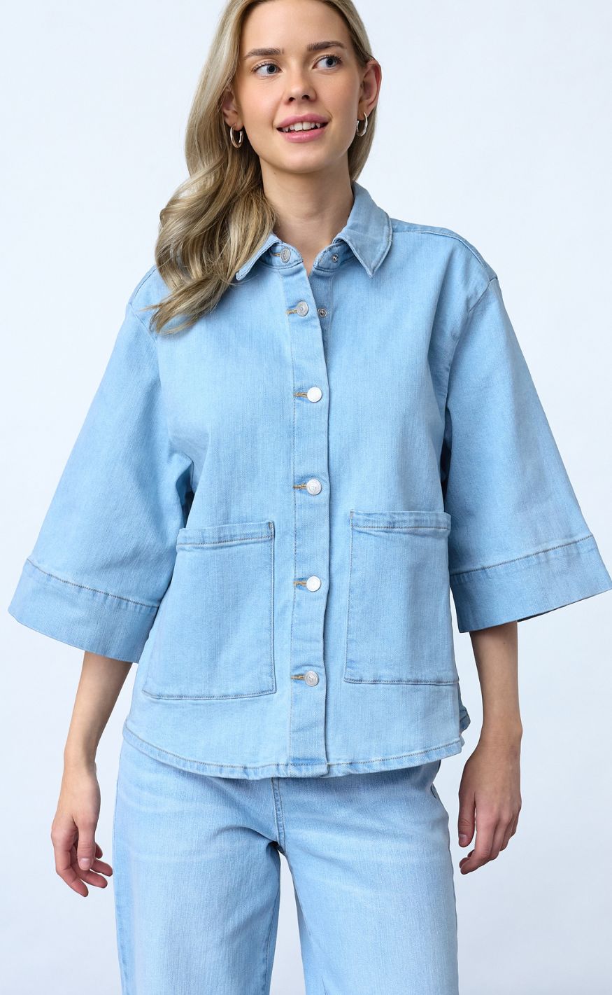 Sisters Point Jakke - OLEA-JA12 - Light Blue