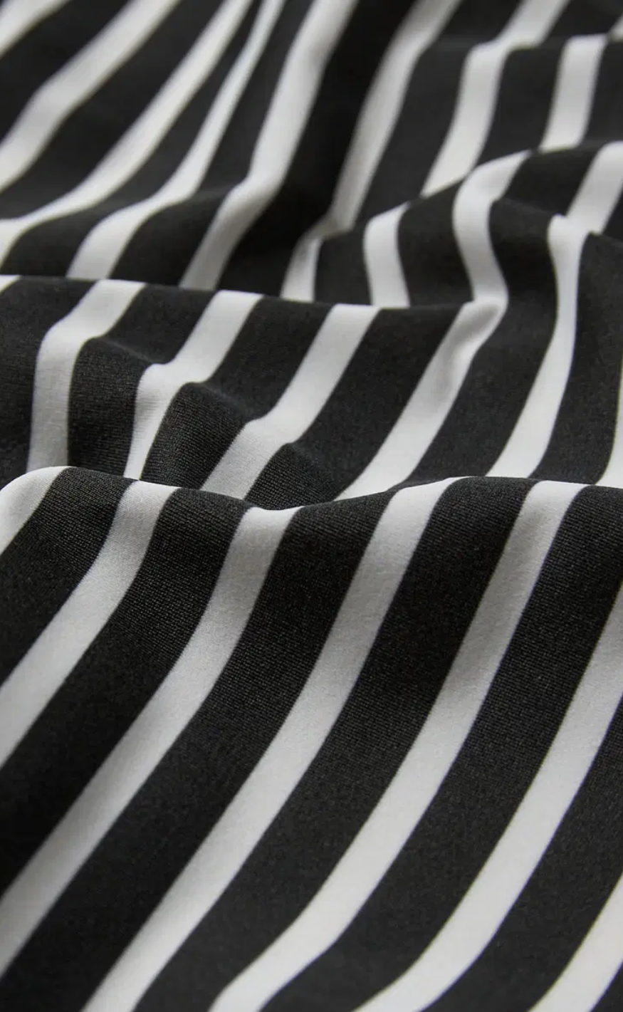 H2O Badedrakt - Stripe Swim - Black