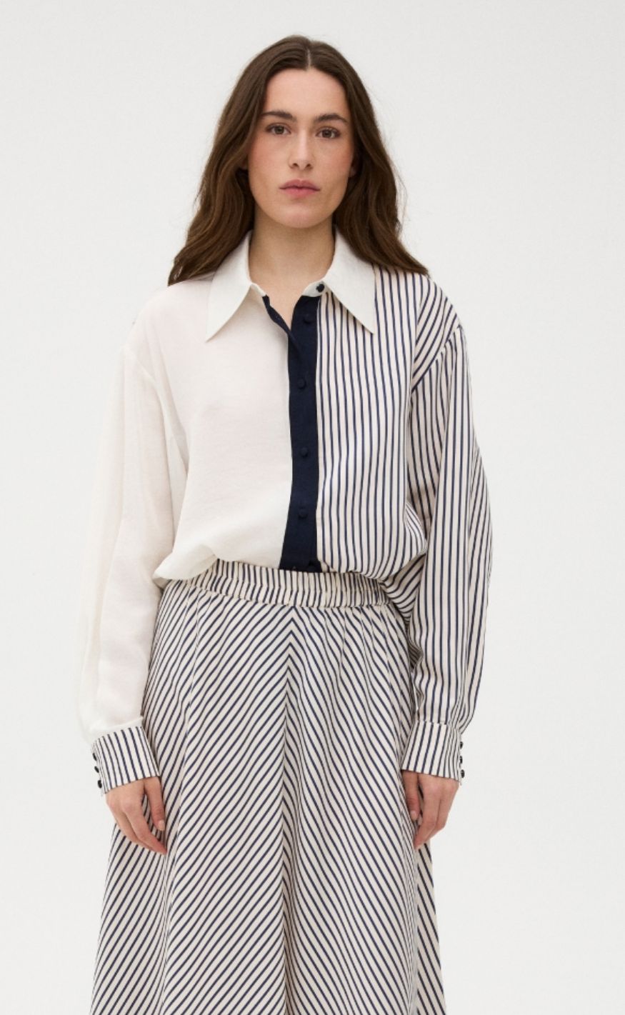 Gossia Skjorte - Cecile - Navy Creme Stripes