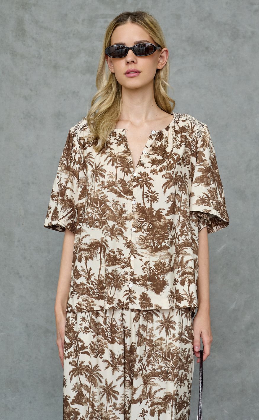 Love & Divine Bluse - Love1579 - Brown Palm
