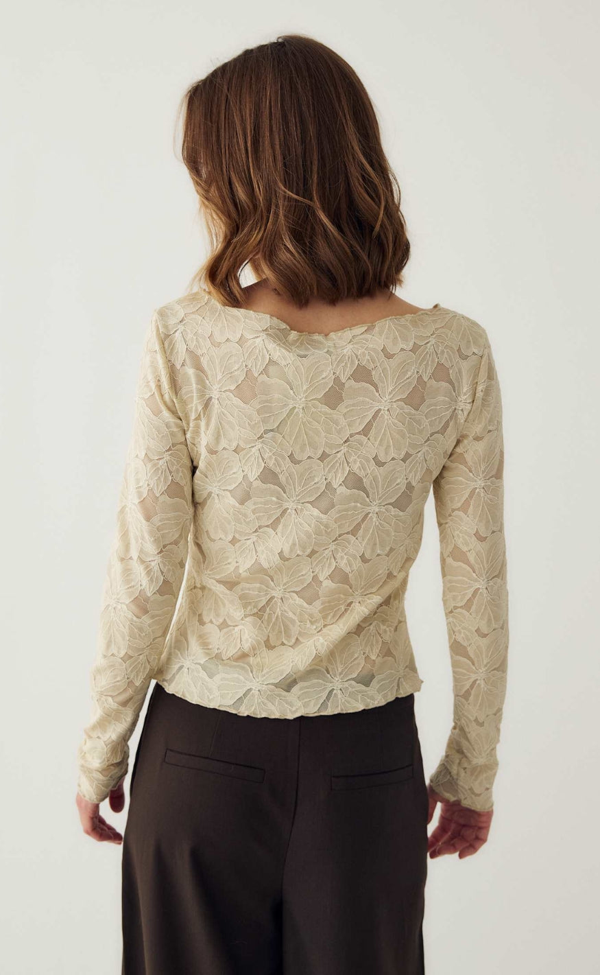 Noella Topp - Mackinley - Antique White