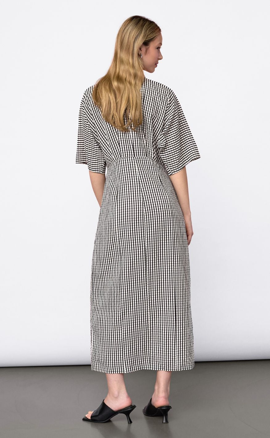Sisters Point Kjole - ELEO-DR1 - Cream/Black Check