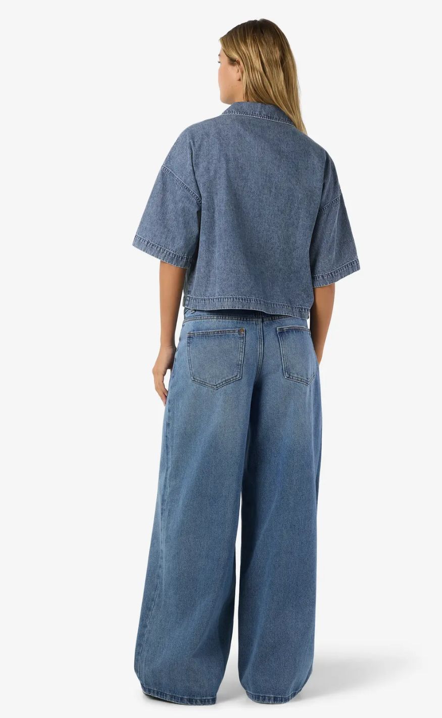 Noisy May Bluse - Menza Crop - Medium Blue Denim