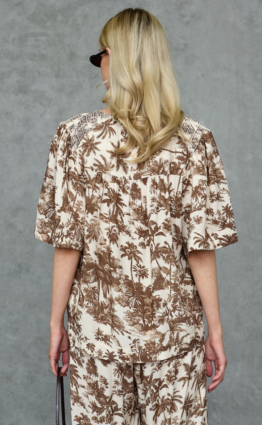Love & Divine Bluse - Love1579 - Brown Palm
