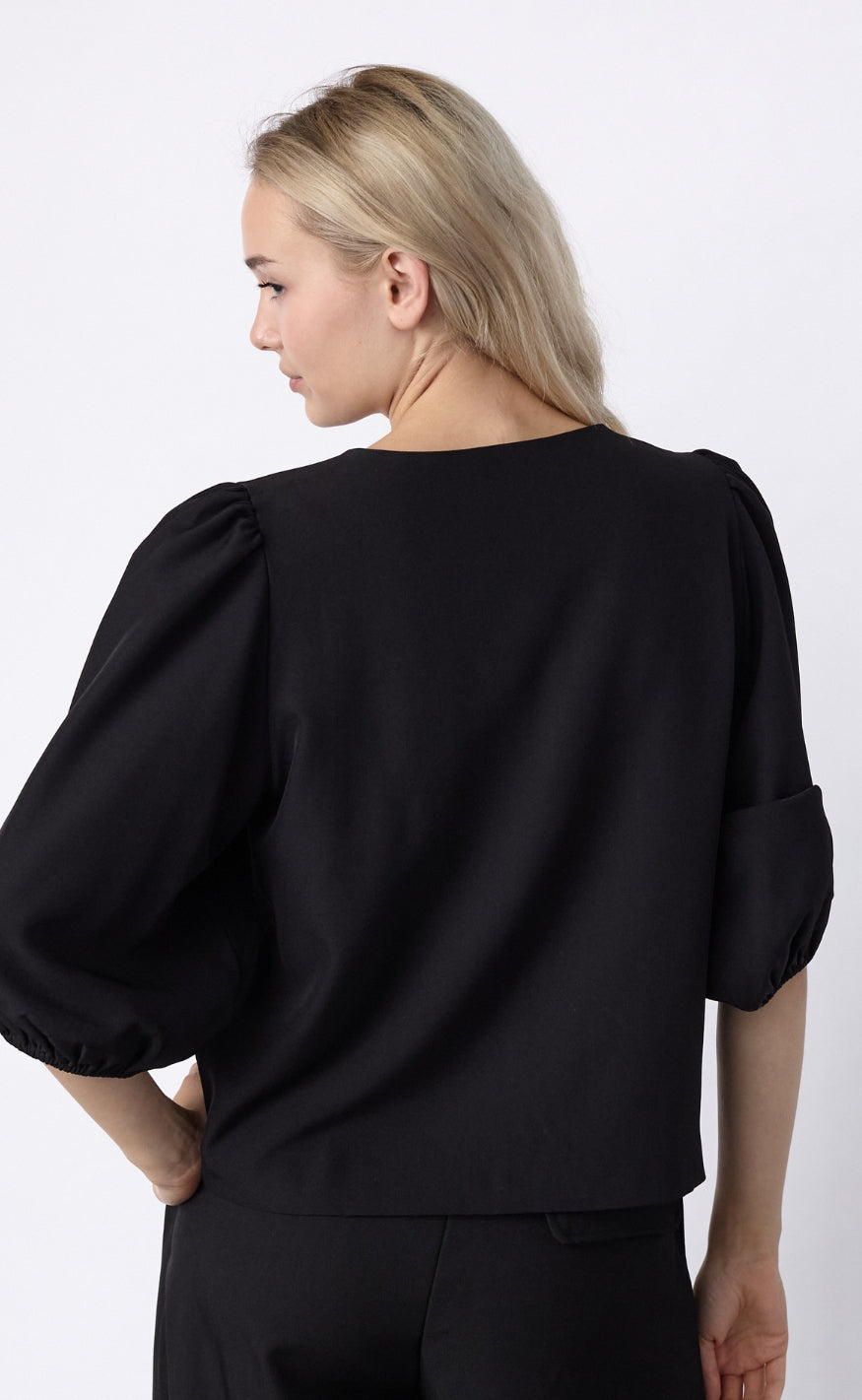 Sisters Point Blazer - VIKSA-O.JA - Black