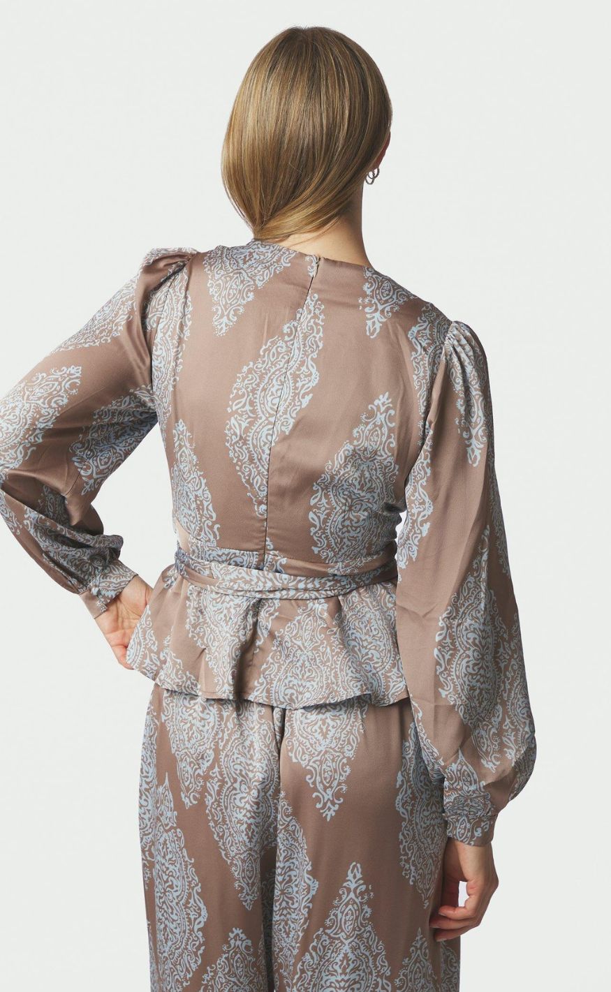 Neo Noir Bluse - Rista Paisley Drop - Dark Taupe/Light Blue