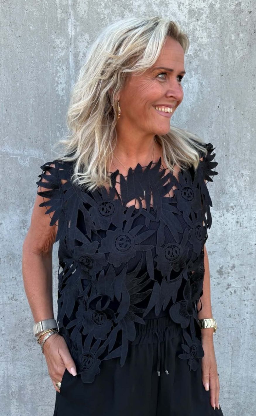 Tim og Simonsen Topp - Yrsa Lace - Black