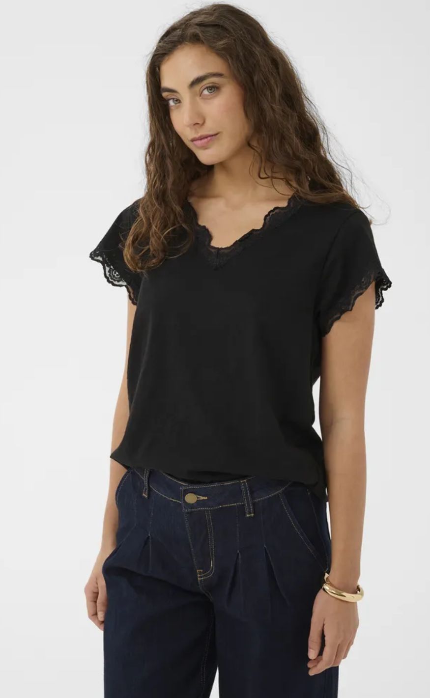Culture T-shirt - Biana Lace - Black