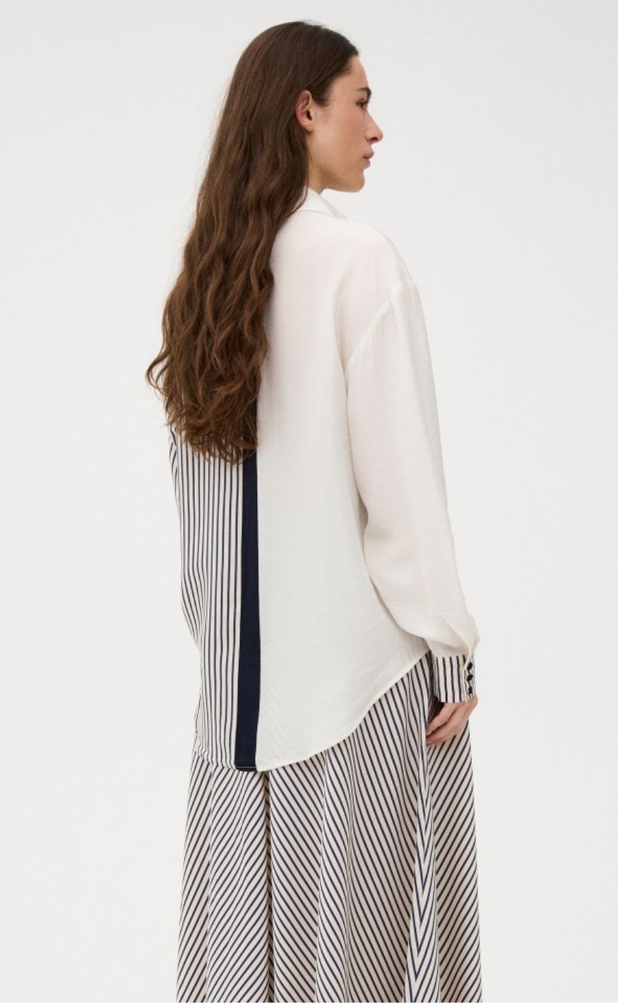 Gossia Skjorte - Cecile - Navy Creme Stripes