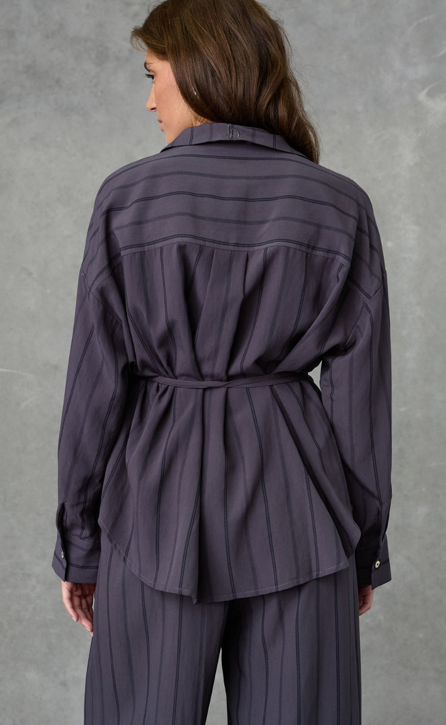 Love & Divine Skjorte - Love1622 - Grey Stripes