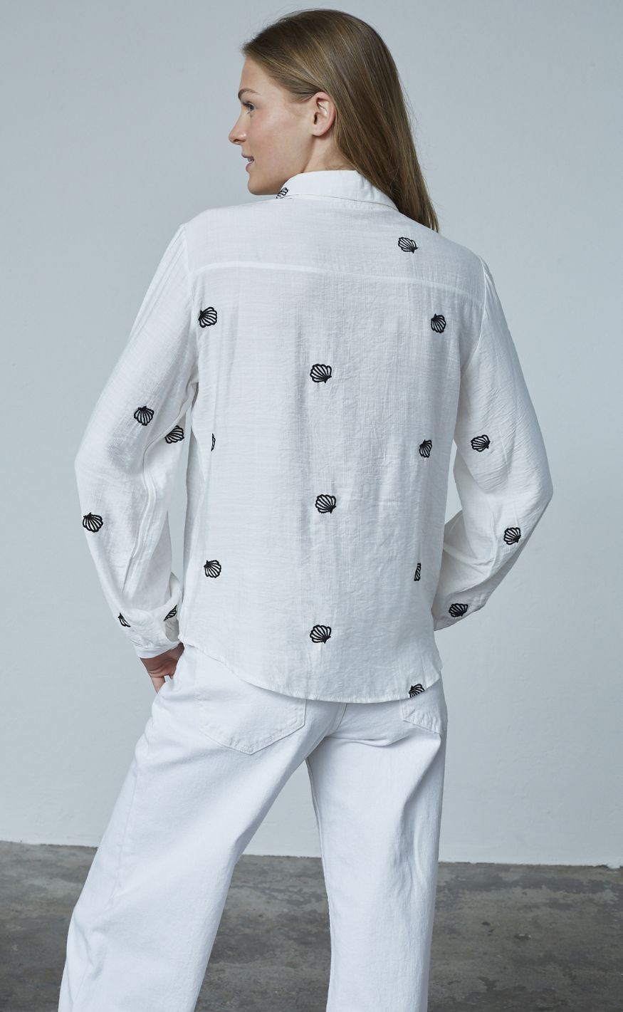 Sisters Point Skjorte - NEWA-SH2 - White/Black