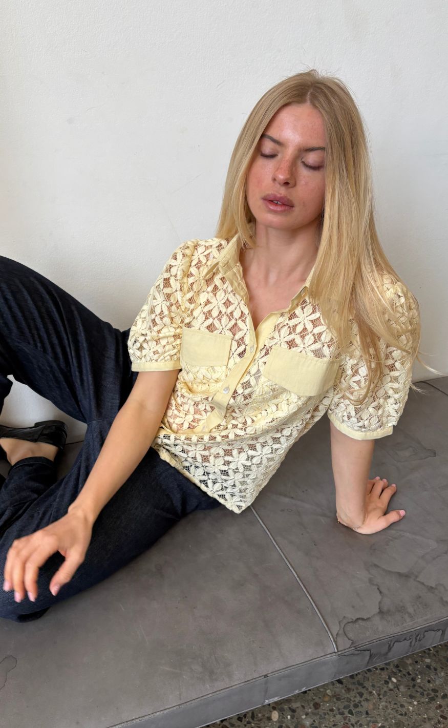 Continue Bluse - Charlotte Lace SS - Light Yellow
