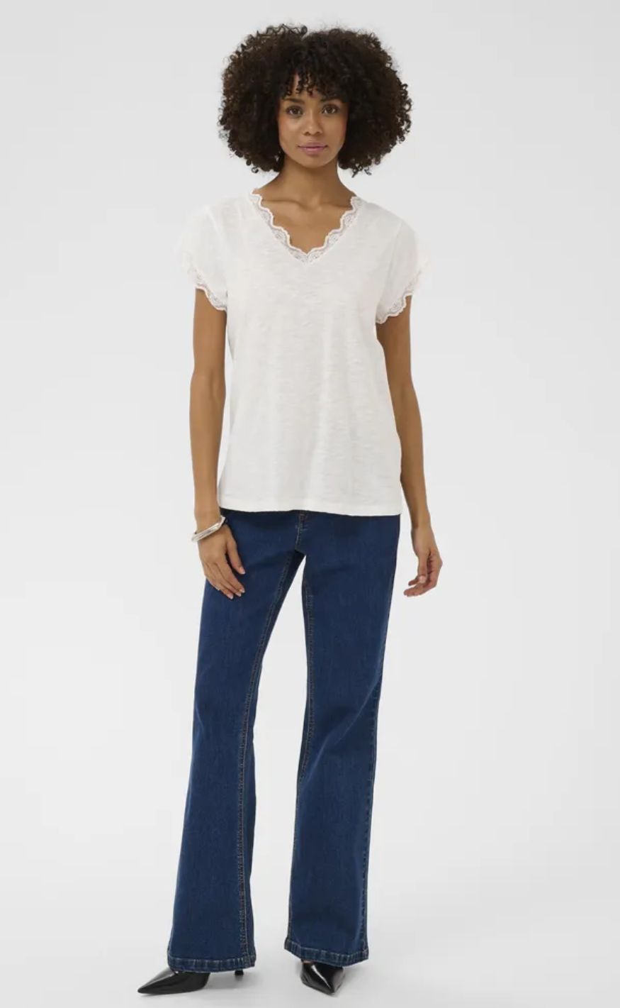 Culture T-shirt - Biana Lace - Spring Gardenia