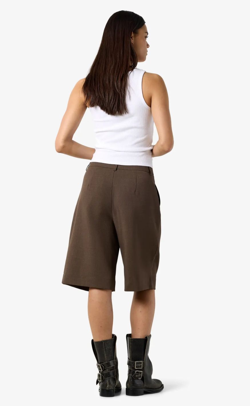 Noisy May Shorts - Monna Maile Bermuda - Brown