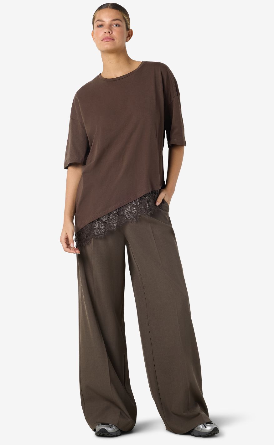 Noisy May T-shirt - Easy Lace - Chocolate Brown/Chocolate