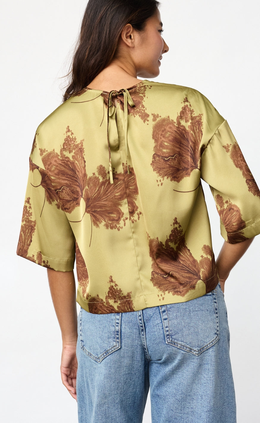 Sisters Point Topp - VANESSA-Topp1 - Moss Flower