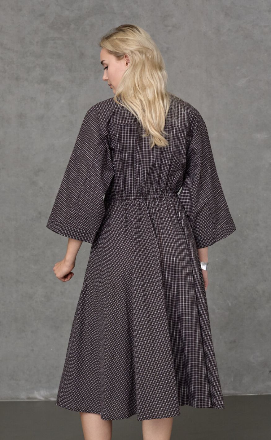 Love & Divine Kjole - Love1602-1 - Brown Check