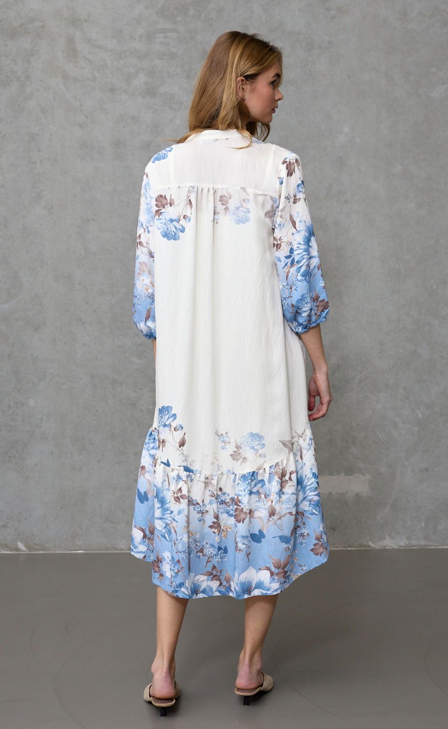 Love & Divine Kjole - Love958-10 - Blue/Brown Flower