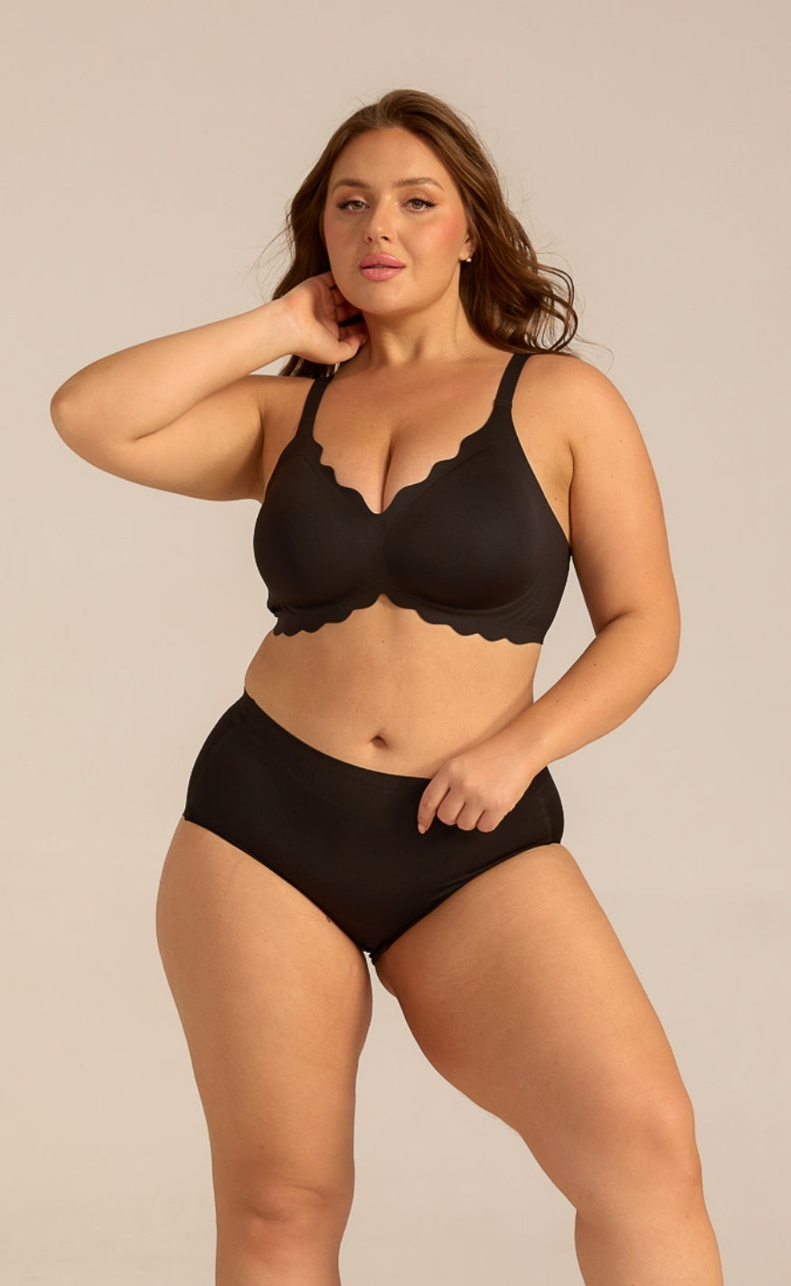 FemiFemme BH - SoftScallop Full Coverage Bøjlefri - Black