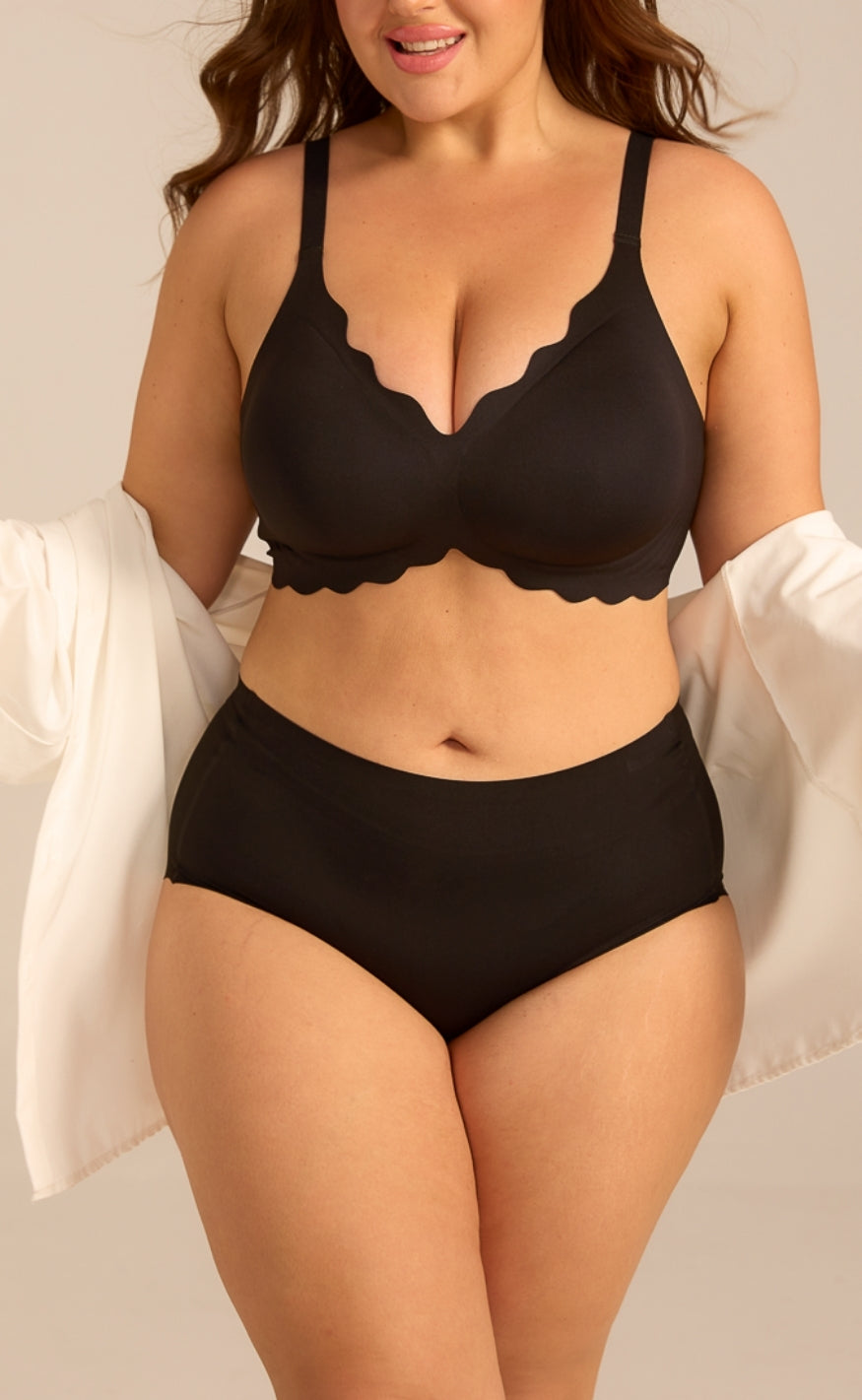 FemiFemme BH - SoftScallop Full Coverage Bøjlefri - Black