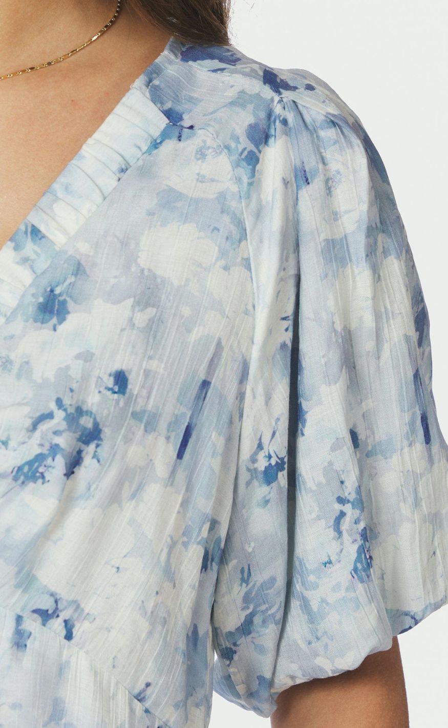 Neo Noir Kjole - Illiana Floral - Blue