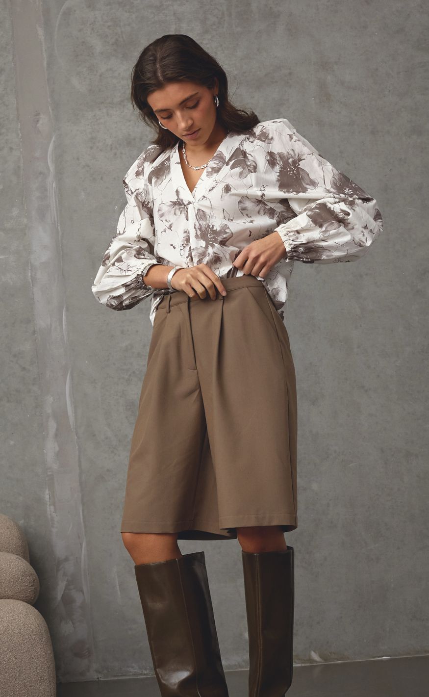 Love & Divine Bluse - Love1528 - Brown Flower
