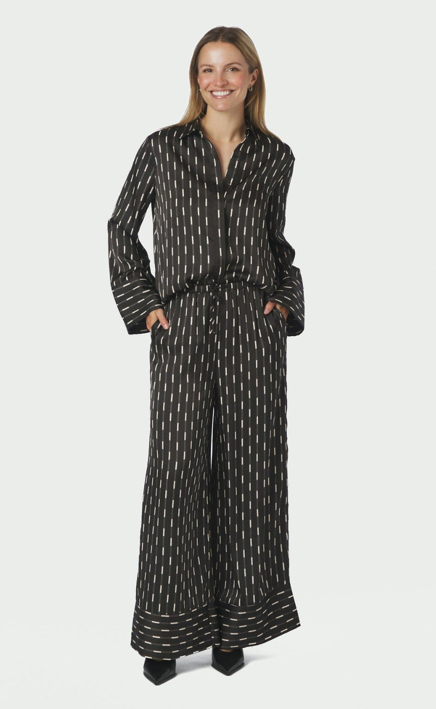 Neo Noir Bukser - Sora Print - Dark Brown