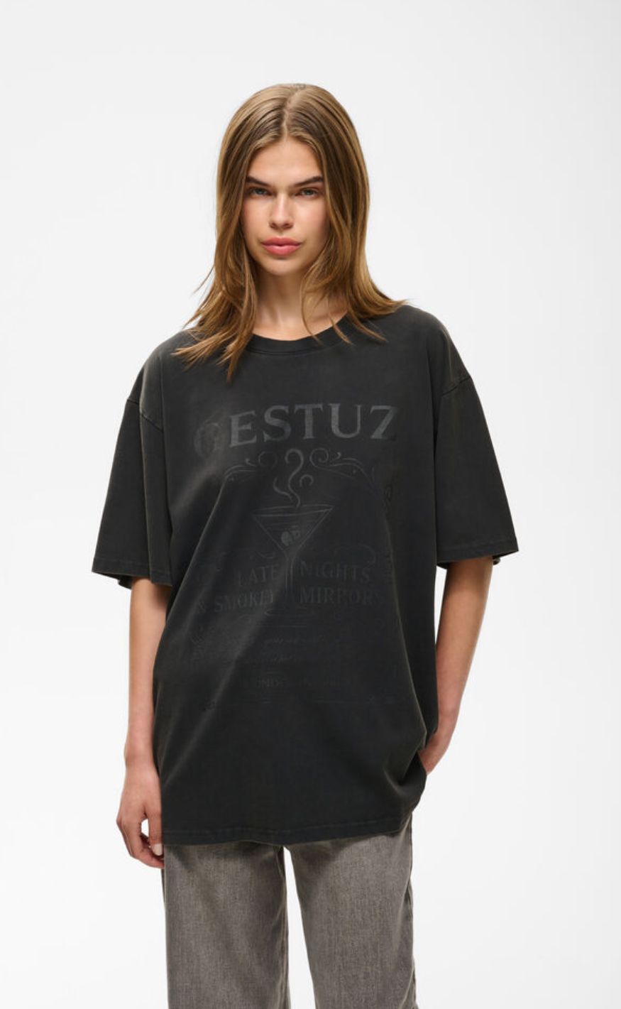 Gestuz T-Shirt - Elrose - Black